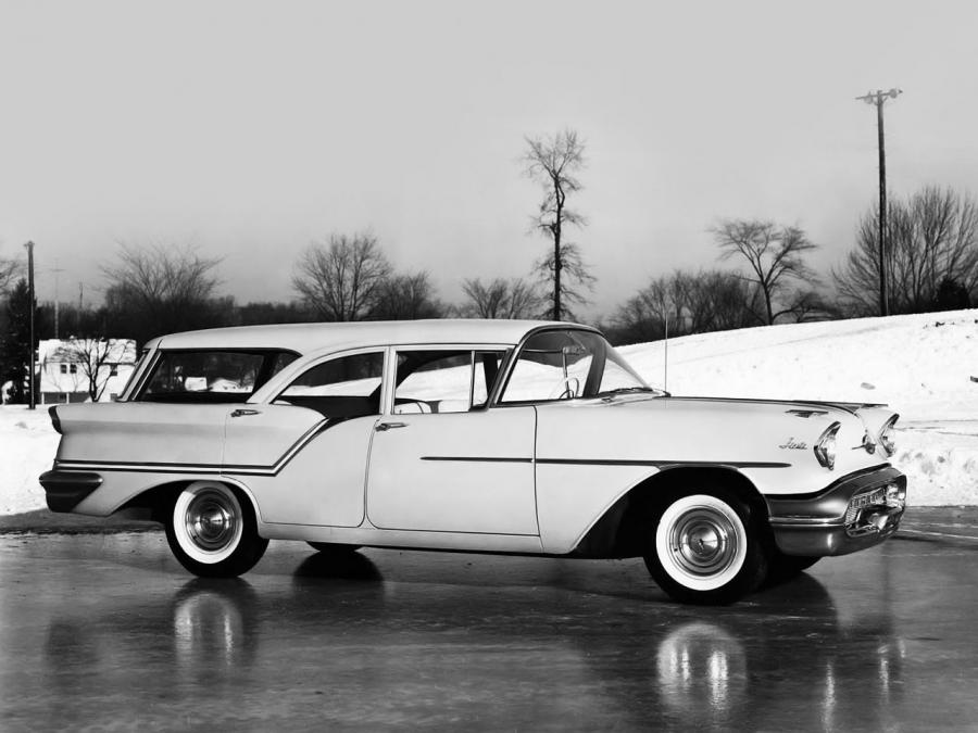 Oldsmobile Super 88 Fiesta Station Wagon '1957